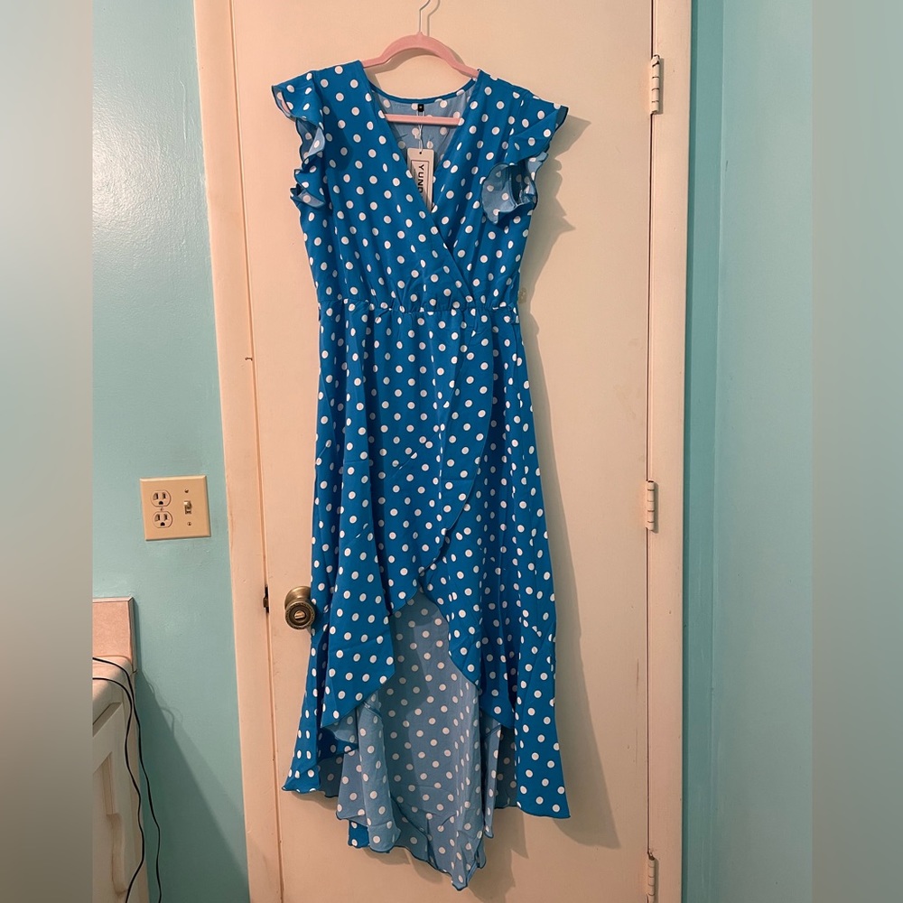 Blue dot dress size M NWT